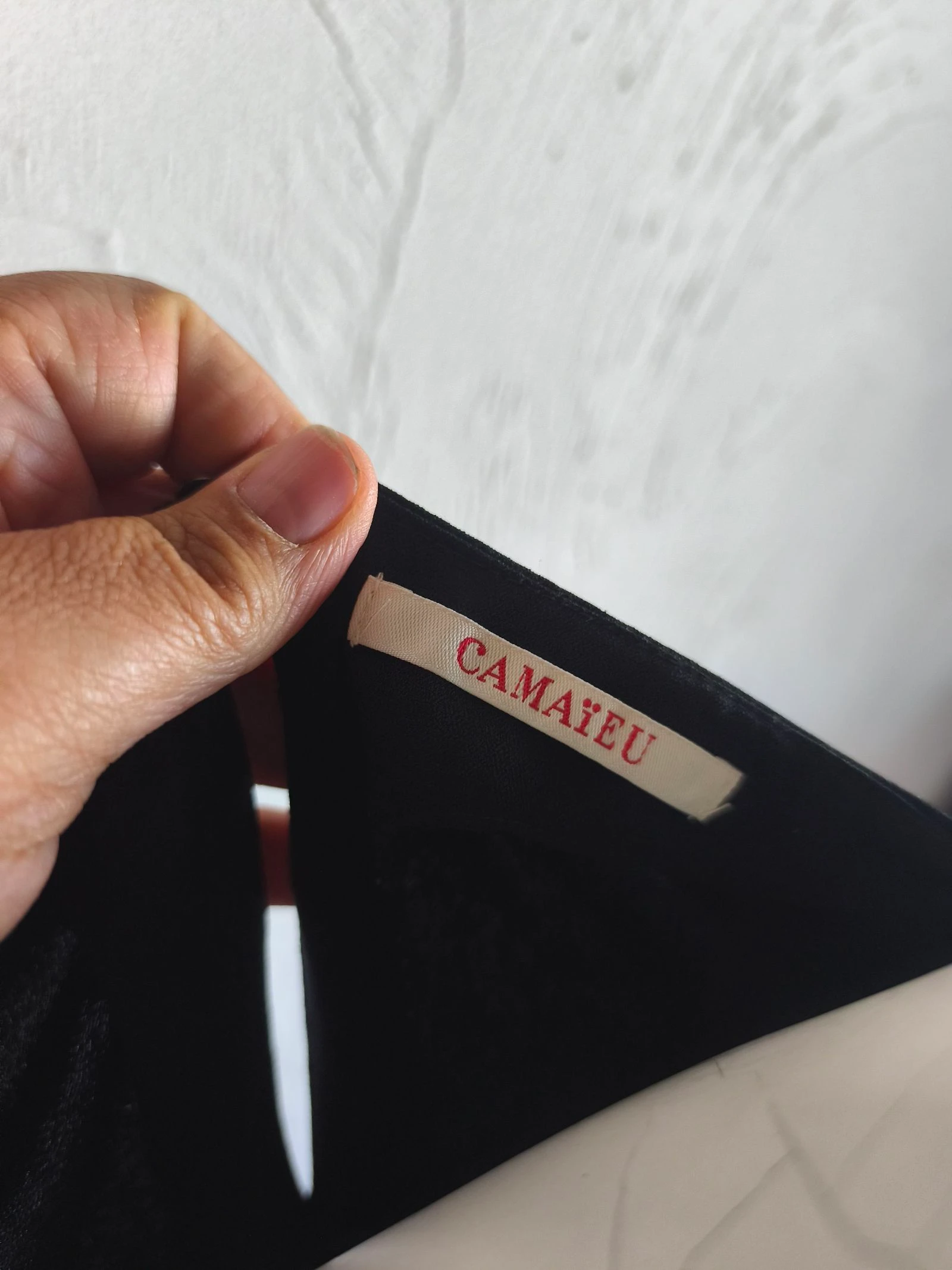 Set zwarte en rode blouses – photo 5